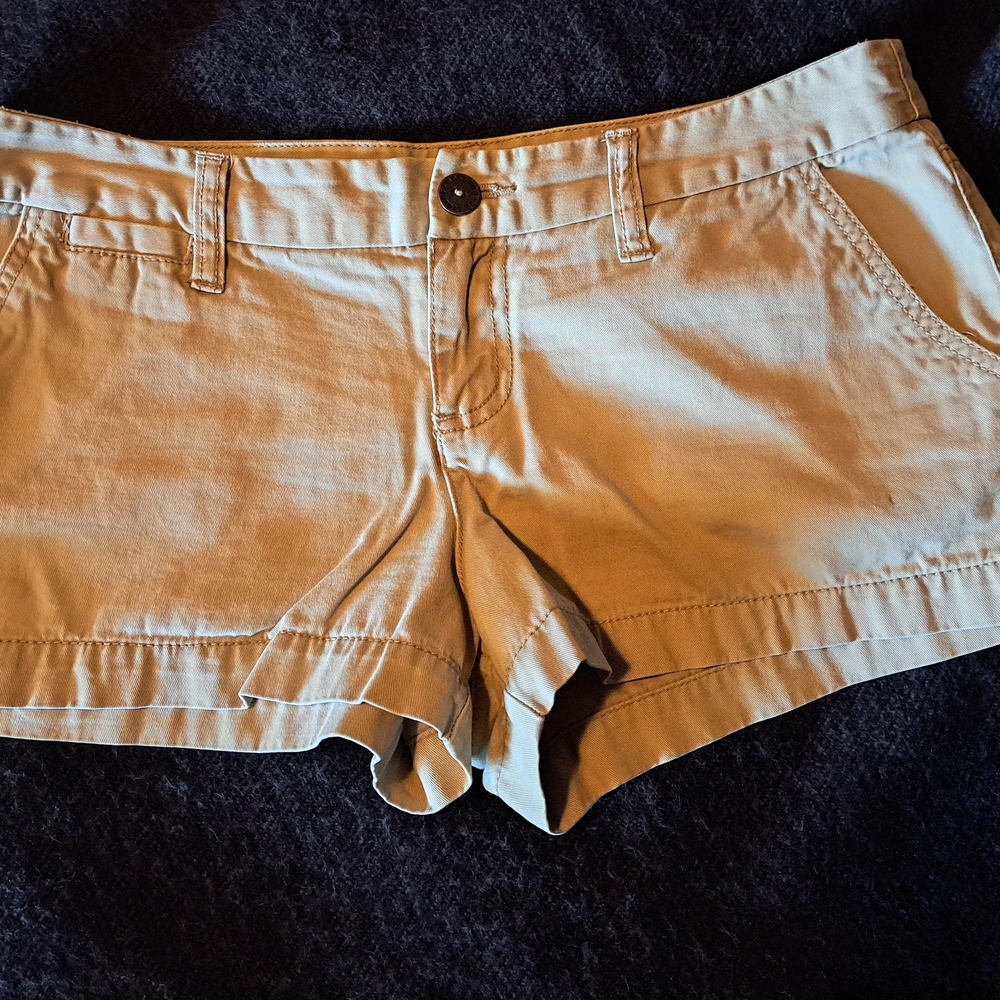 Women's Tan Shorts